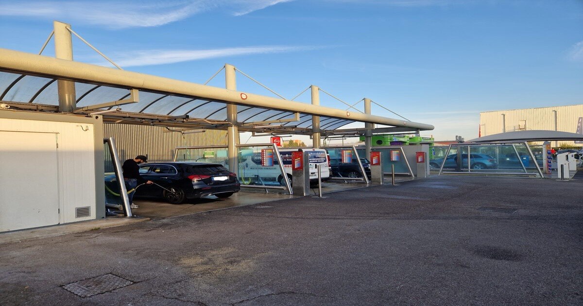 Station de lavage accompagnee par Expertise Lavage Auto