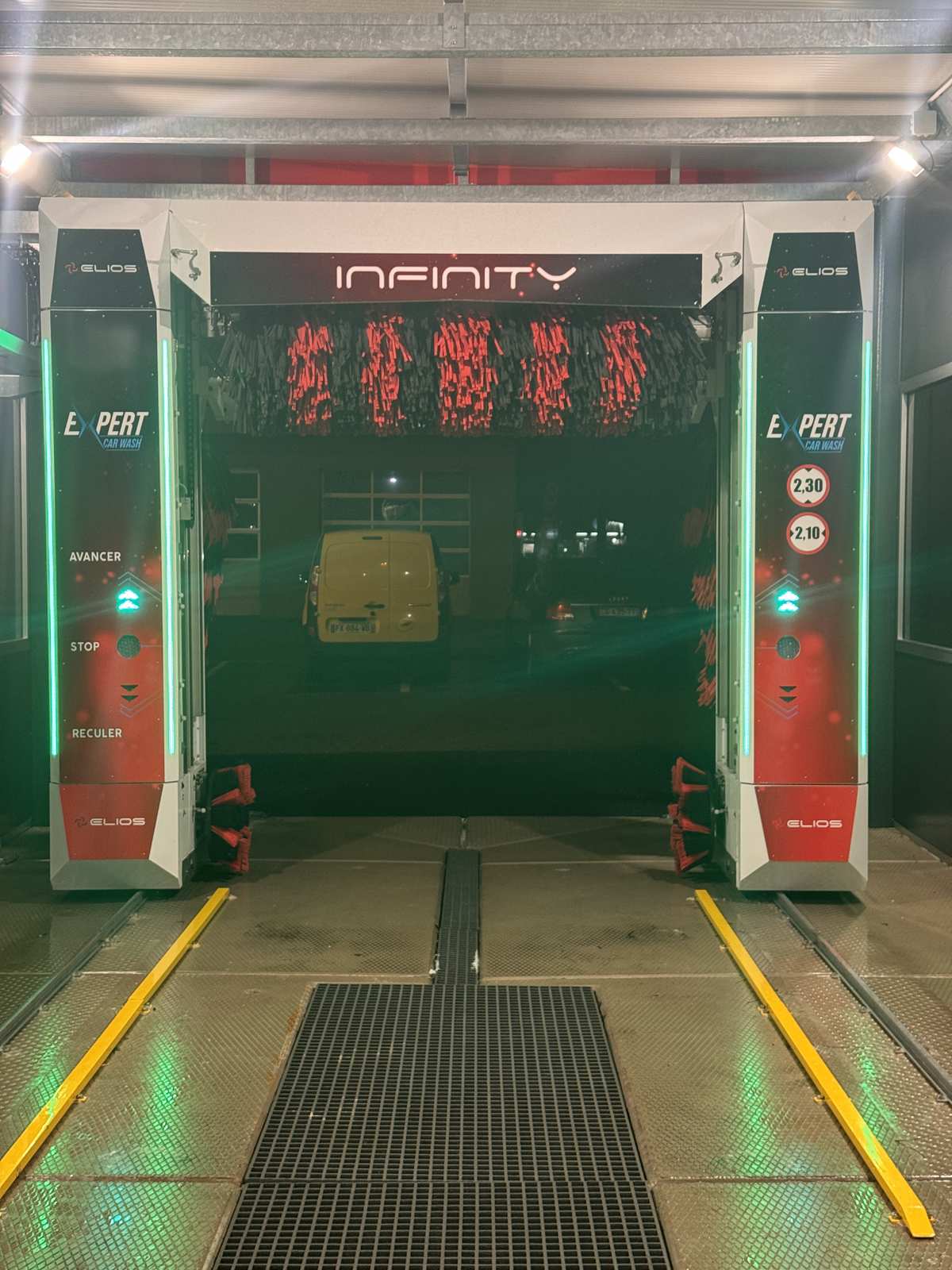 Intérieur portique Elios INFINITY Expert Car Wash